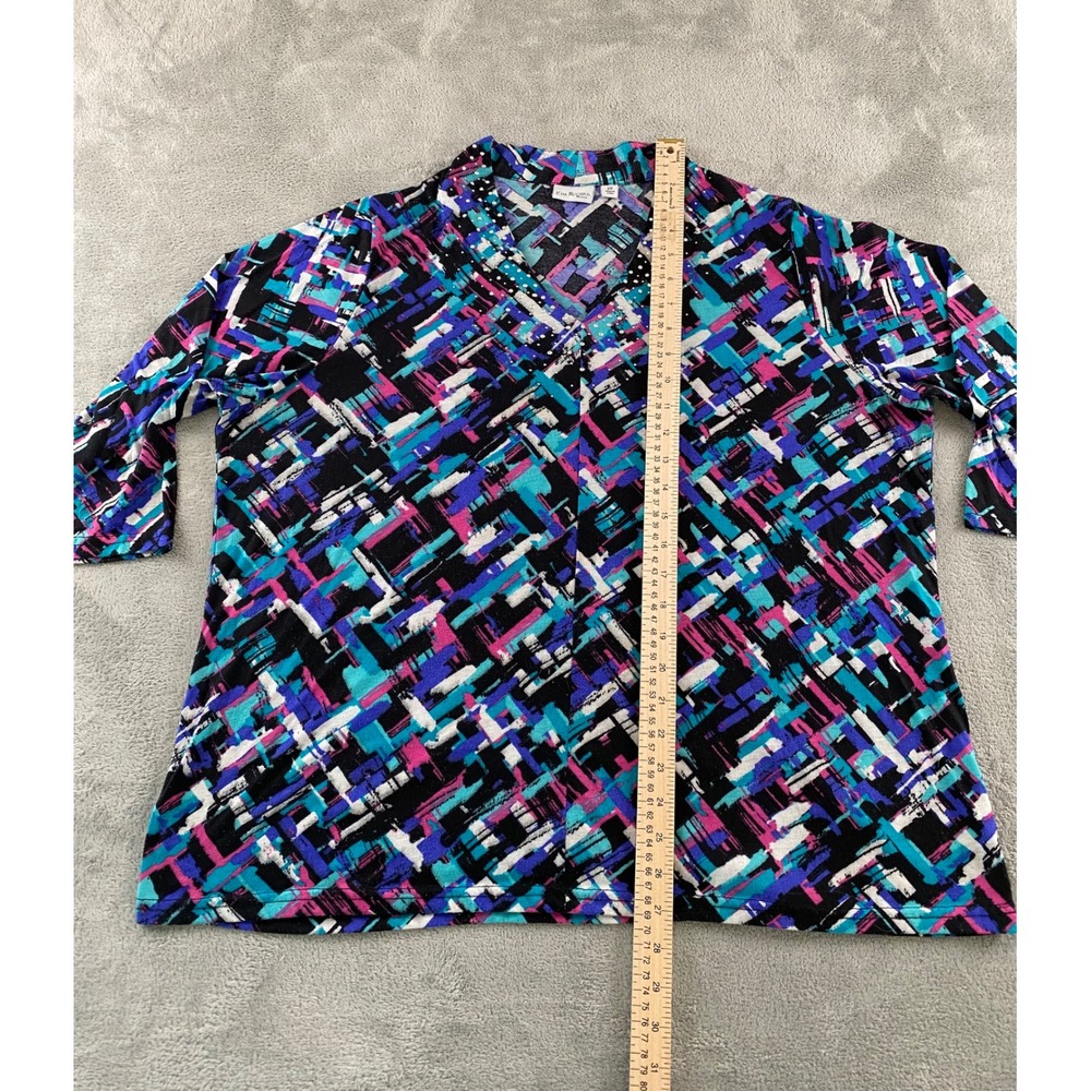 Kim Rogers Woman 2X Abstract Geometric Rhinestone V-Neck 3/4 Sleeve Top - Picture 6 of 9